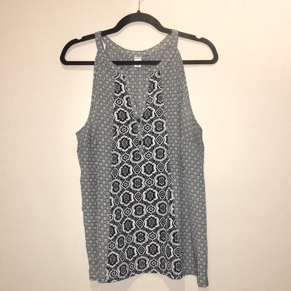 Old Navy, Print Tank, Black & White, V-Neck